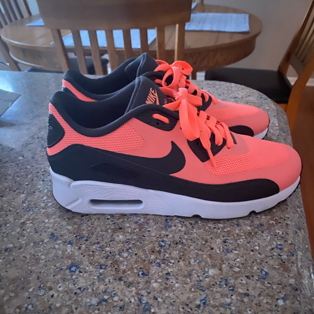 Women’s Air Max 90